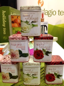New for Valentine's Day - Love Petals Gift Set Beautiful tins - delicious teas!