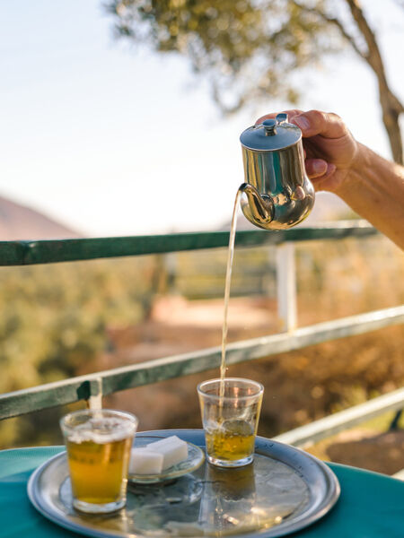 Promoting Staycations with Tea spearmint tea for an exotic staycation tea time.