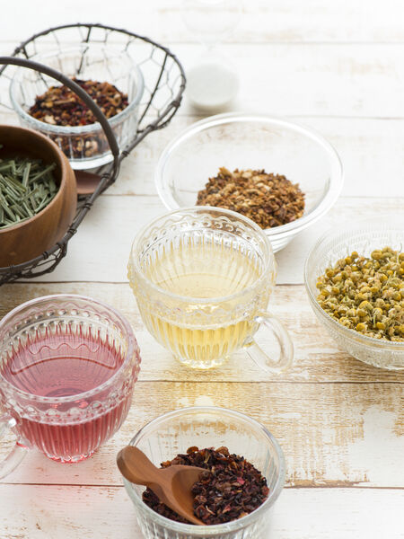 Delicious Tea Gift Ideas for Smart Retailers Tea blending demos make for fun experience gifts!